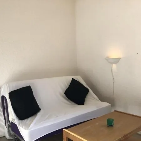 Studio 2 Personnes Studio 2 Couchages La Pierre St Martin........................................................................................................................ Arette