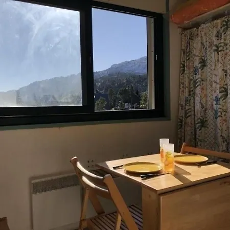 Studio 2 Personnes Studio 2 Couchages La Pierre St Martin........................................................................................................................ Apartment Arette